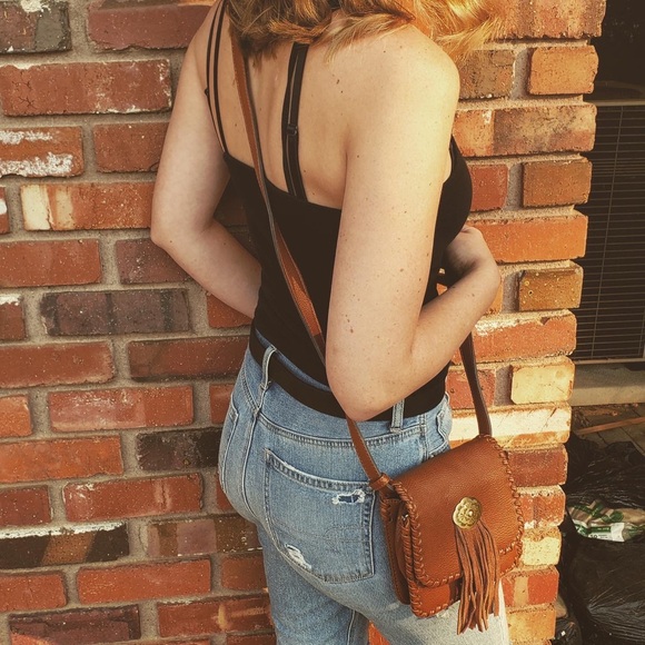 SOLD Brown Fringe Crossbody Bag - Picture 3 of 4